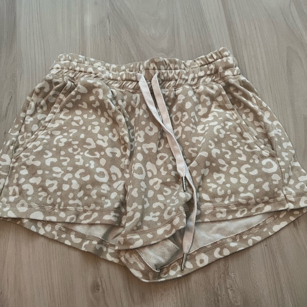 Gilli Tan and White Leopard Print Athletic Shorts